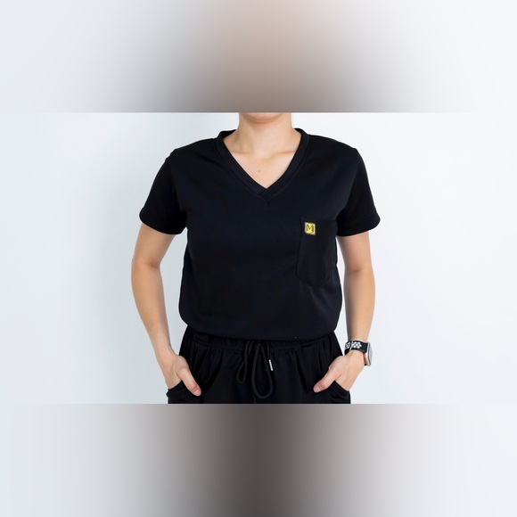 XXS Size Drifit Top and Jogger Scrub Set - Picture 14 of 16